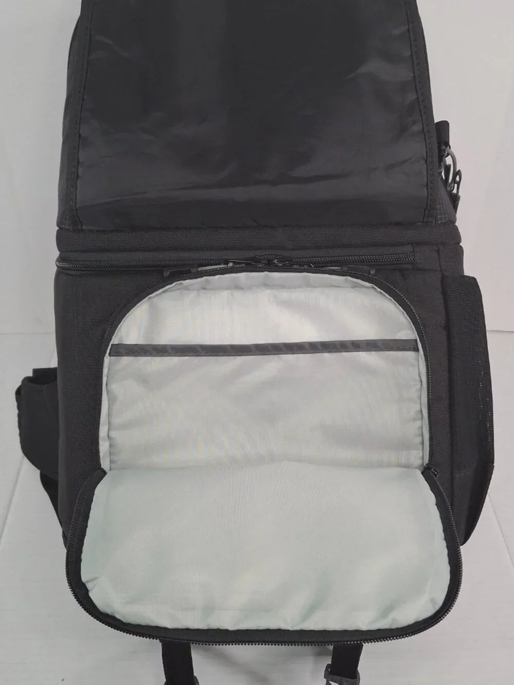 Lowepro-Fastpack BP 250 AW II Black Multi Compartment Camera Laptop Backpack